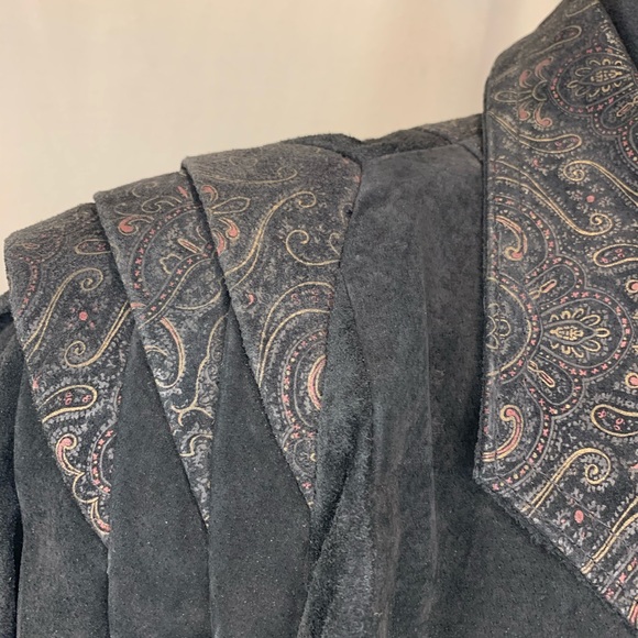 Vintage 80s suede jacket - Picture 8 of 11